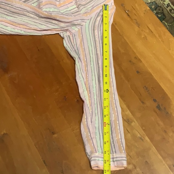 Lucky Blouse, Small - Picture 9 of 9